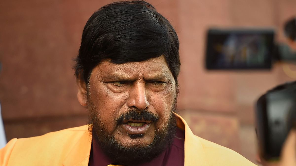 Union minister Ramdas Athawale meets with car accident in Maharashtra