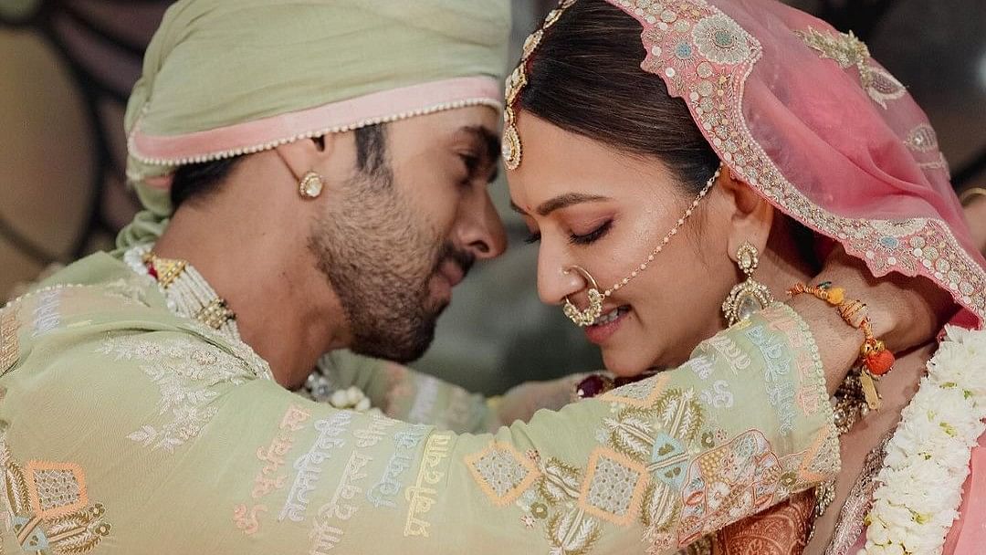 In a dreamy ceremony, Pulkit Samrat marries Kriti Kharbanda: Wedding pics go viral!