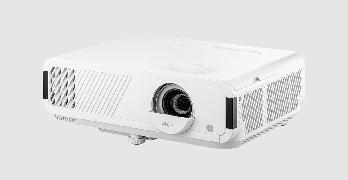ViewSonic PX749-4K projector