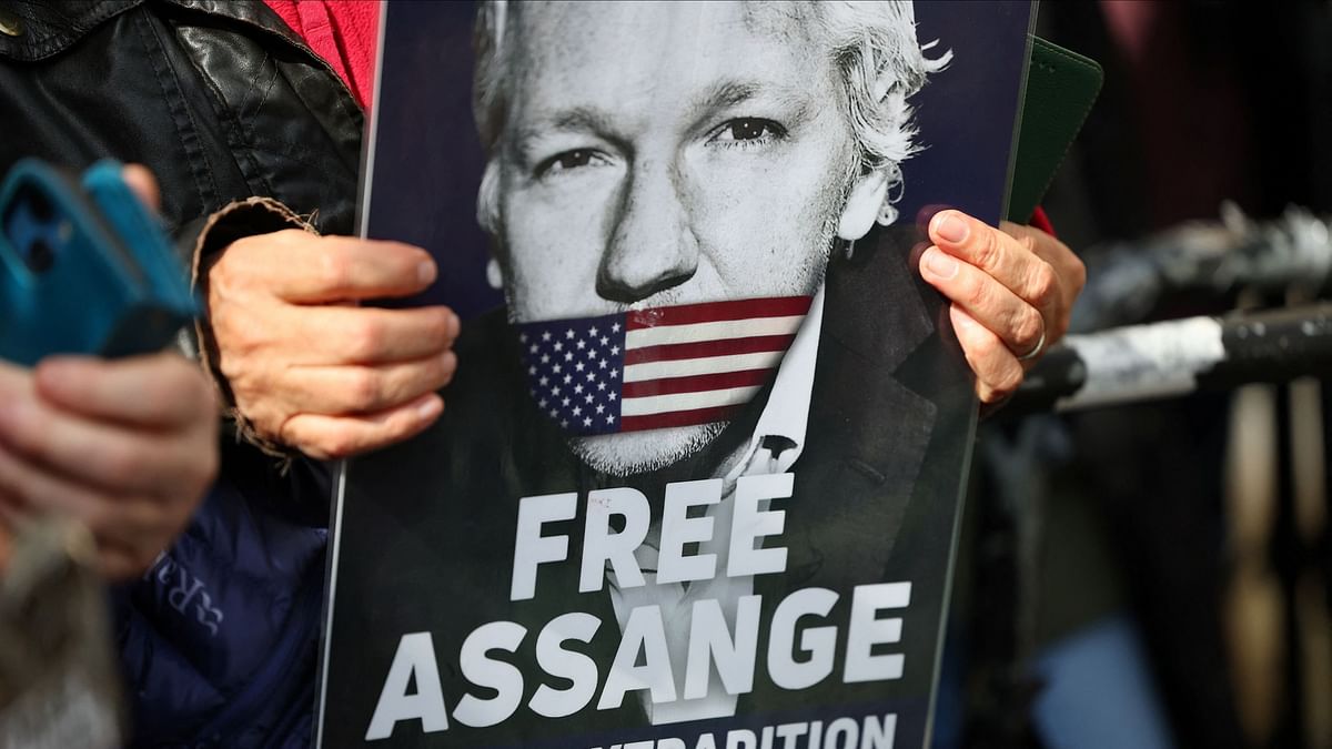 Julian Assange will not be immediately extradited, UK court rules