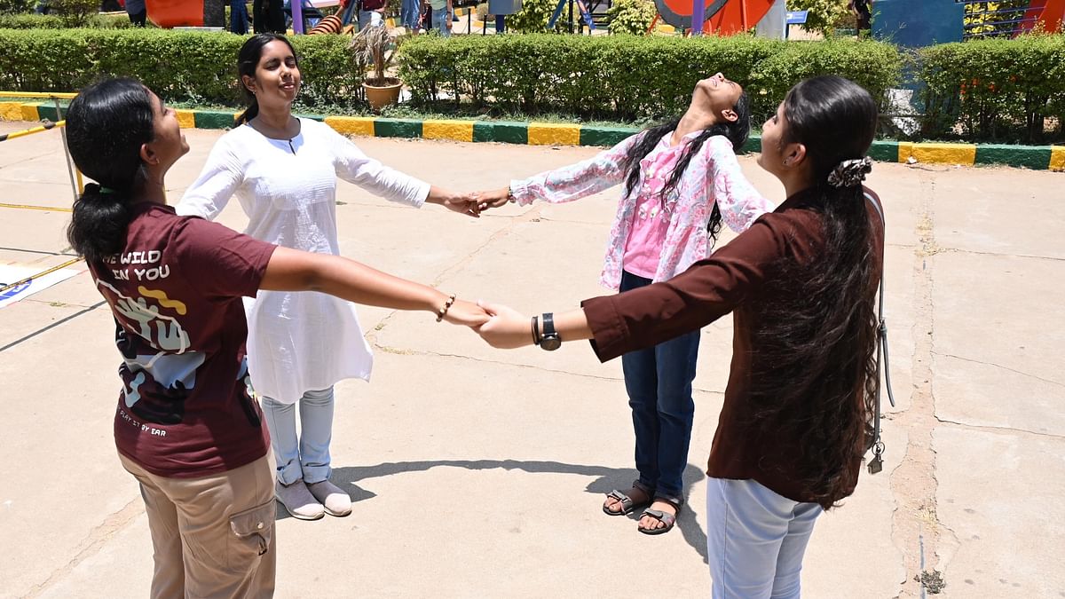 Science takes centrestage: Bengaluru abuzz with activities on ‘Zero Shadow Day’ 