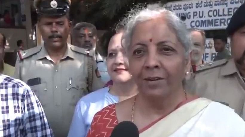 Lok Sabha Elections 2024 (Bengaluru updates) | 'People want to see PM Modi continue his term', says Union FM Sitharaman in BES after voting