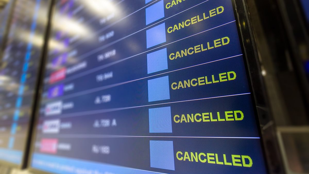 US: New rules require airlines to automatically refund consumers for cancelled flights