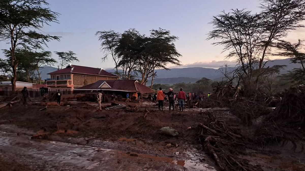 Floods kill at least 20 in Kenya's Mai Mahiu area, schools shut