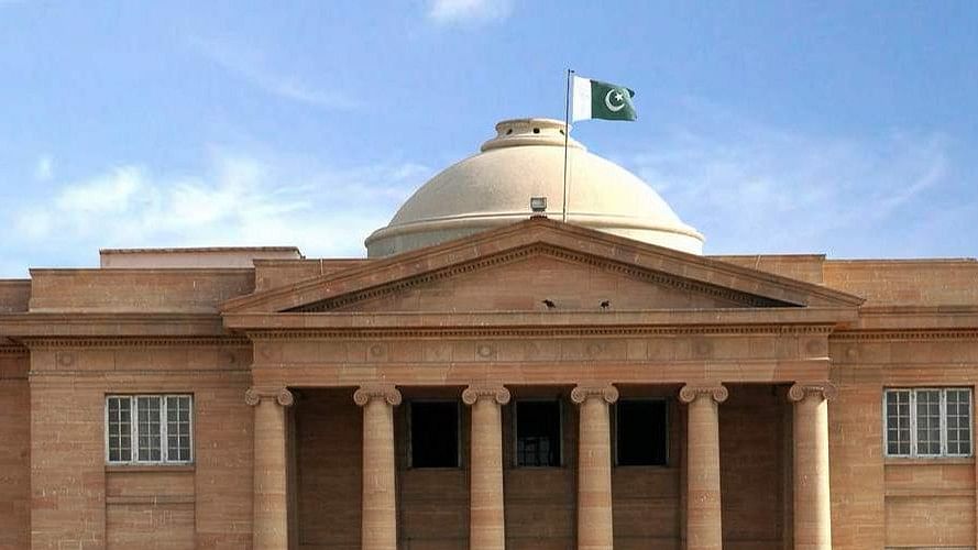 Sindh High Court asks Pakistan’s Interior Ministry to revoke X’s suspension letter within a week