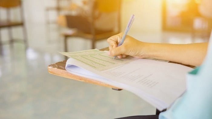 'Incorrect distribution' of NEET papers at Rajasthan centre, exam reconducted for 120 candidates - Vimarsana News