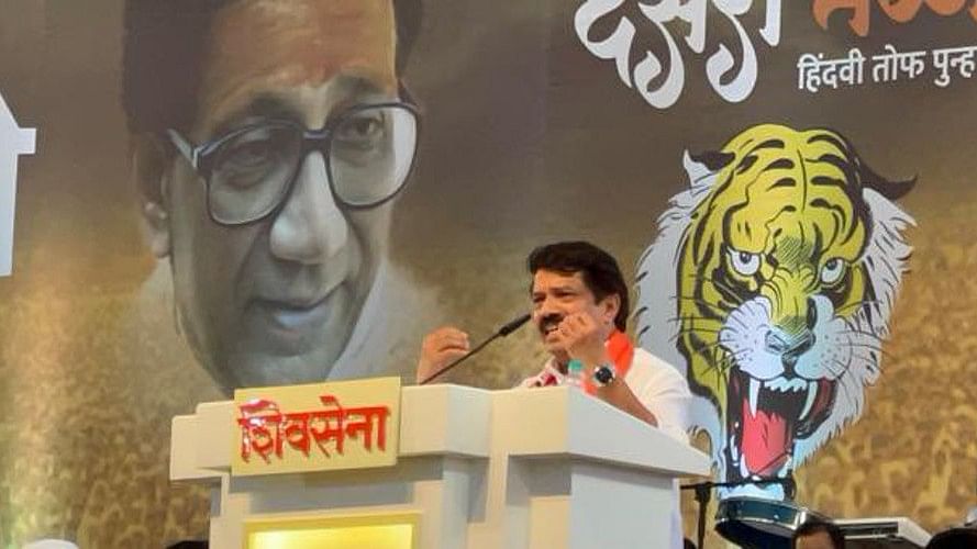 Uddhav Thackeray halted CBI probe into Palghar mob lynching at orders of Rahul Gandhi: Shiv Sena