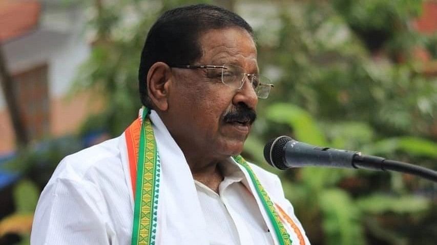 UDF candidate Rajmohan Unnithan protests after failing to receive first token for Lok Sabha nomination
