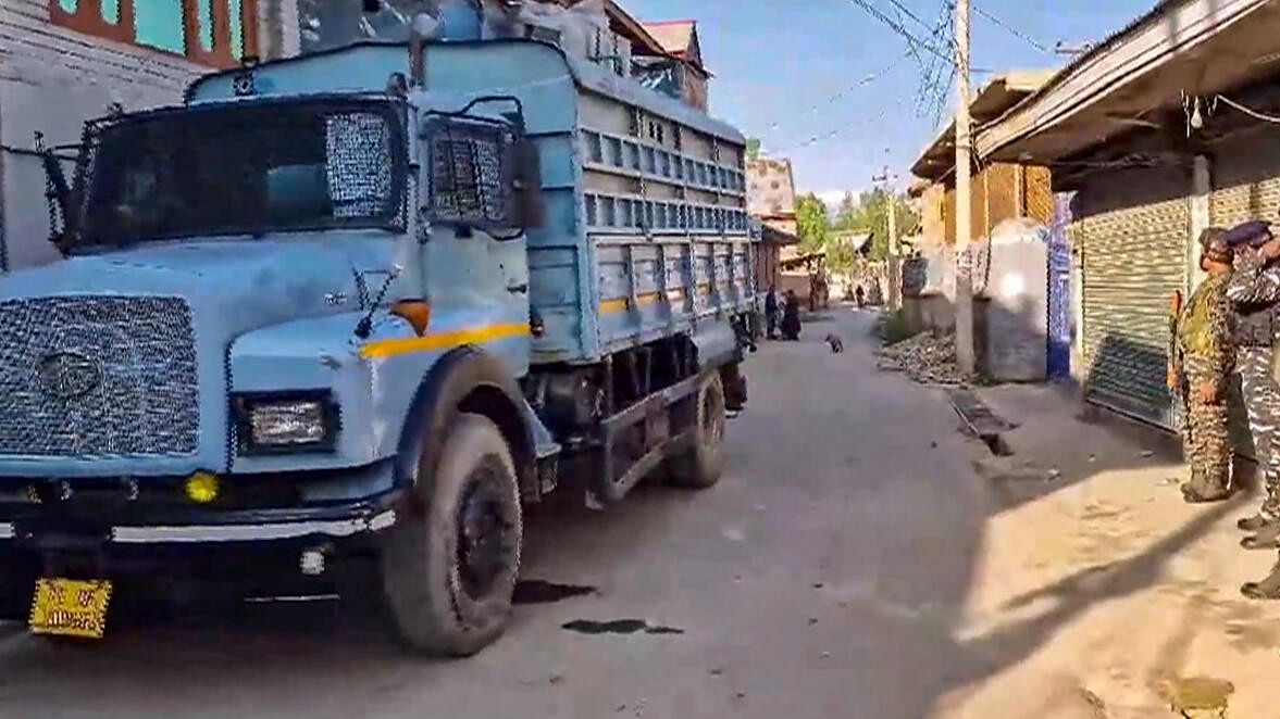 NIA raids 9 locations in Srinagar linked to terrorist-activities case
