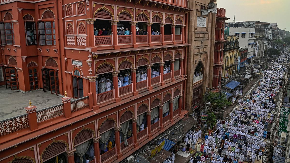 Muslims offer namaz on the occasion of Eid-ul-Fitr, at Nakhoda Masjid, in Kolkata.