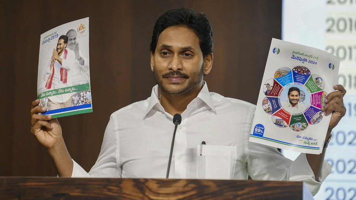 Commoners are YSRCP's star campaigners in Andhra 