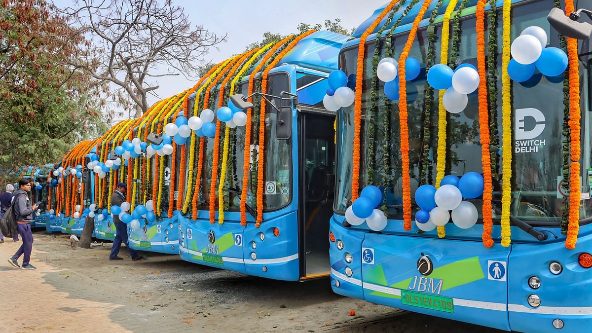 Bus commuters in Delhi-NCR can book tickets via WhatsApp