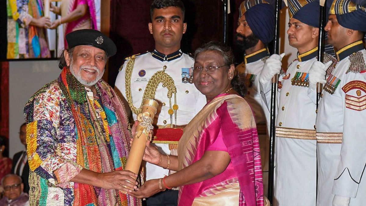 Actor Mithun Chakraborty being honoured with the Padma Bhushan by President Droupadi Murmu during a ceremony at Rashtrapati Bhavan, in New Delhi.