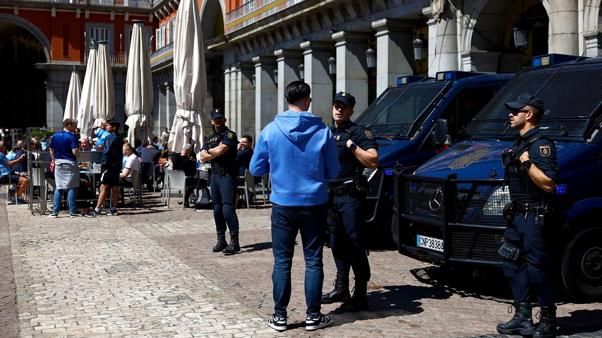 Champions League: France and Spain tighten security for matches citing Islamic State threats