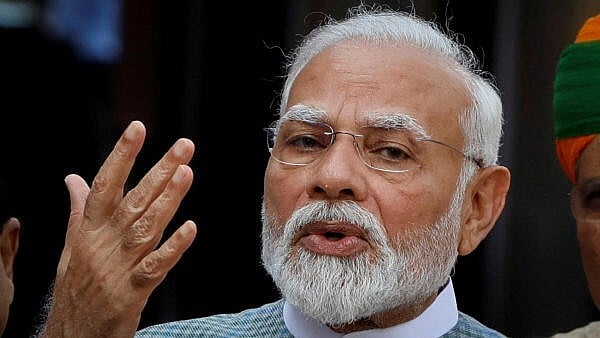 Lok Sabha Elections 2024: PM Modi latches on to Shivpal's slip of tongue, says Mulayam's brother has appealed to 'make BJP win' - Vimarsana News