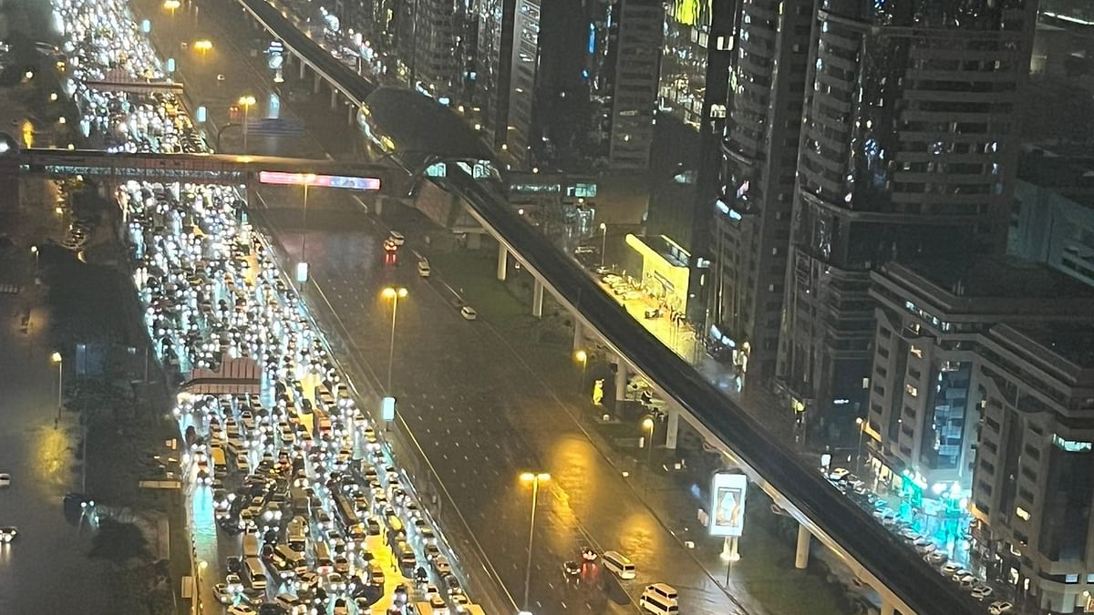 The famous Sheikh Zayed Road witnessed massive traffic and vehicles were at standstill due to flooding.