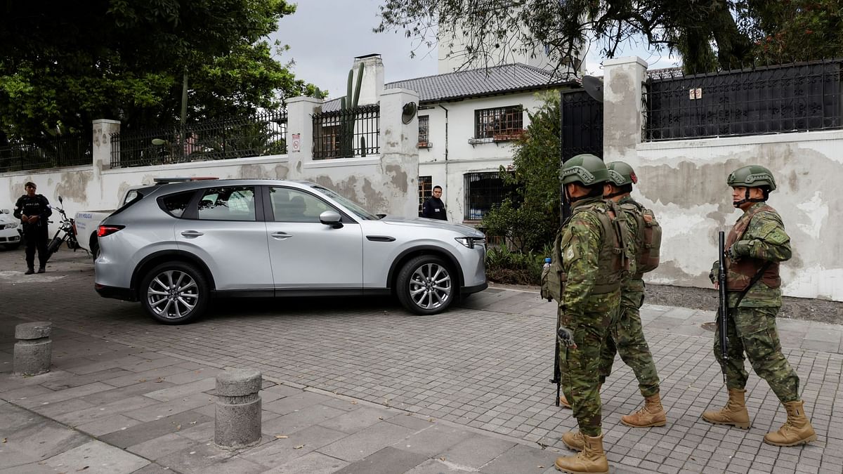 Mexico breaks diplomatic ties with Ecuador after arrest at embassy
