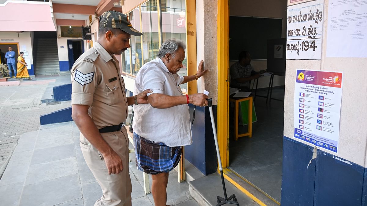 Lok Sabha Polls 2024 | Patients defy all odds to cast votes in Bengaluru