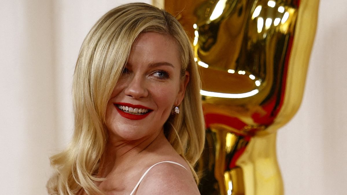 Kirsten Dunst says it was miserable to do famous upside-down kiss in 'Spider-Man'