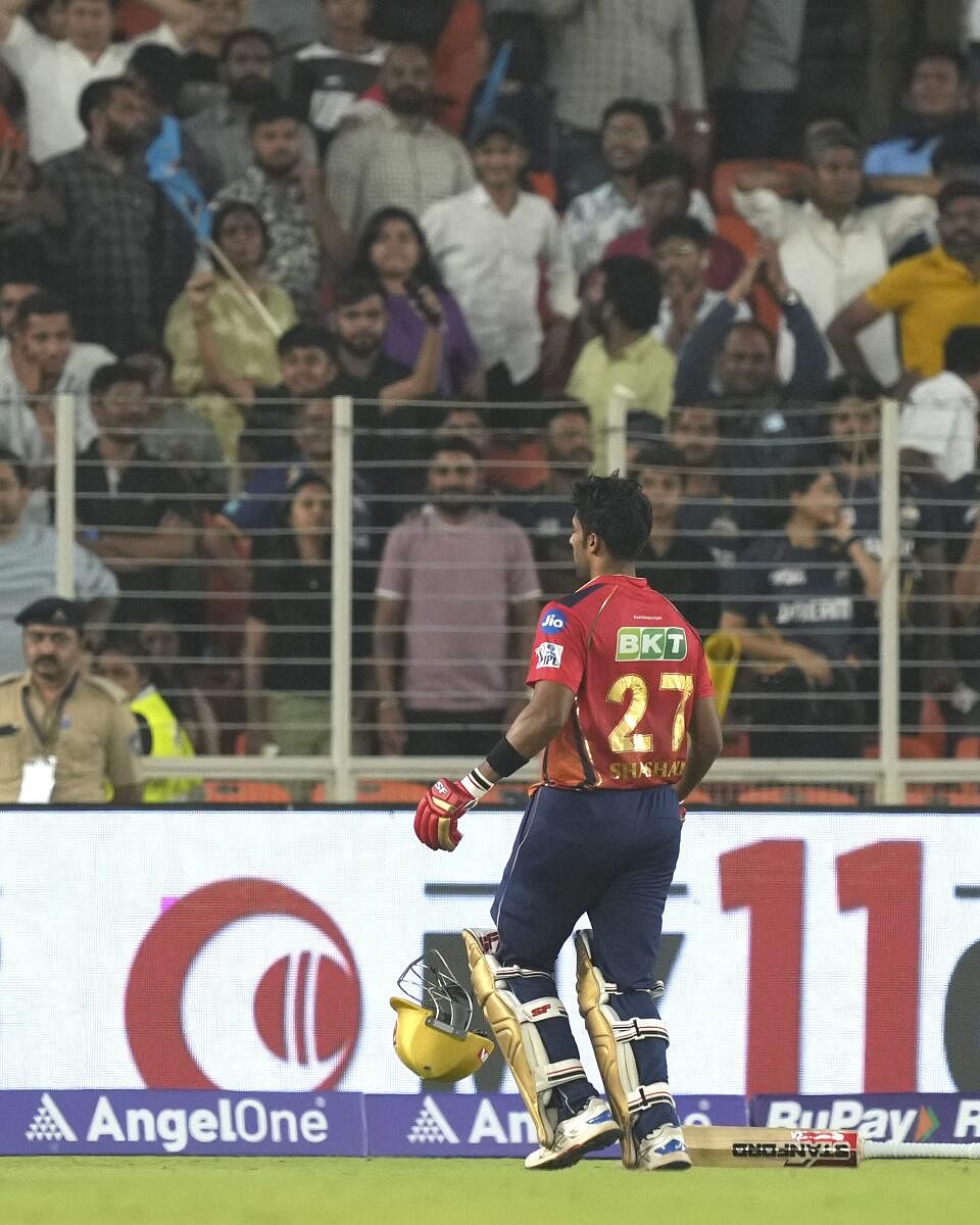 Punjab Kings’ Shashank Singh celebrates after winning the Indian Premier League (IPL) 2024 T20 cricket match between Gujarat Titans and Punjab Kings at the Narendra Modi Stadium, in Ahmedabad, Thursday, April 4, 2024.