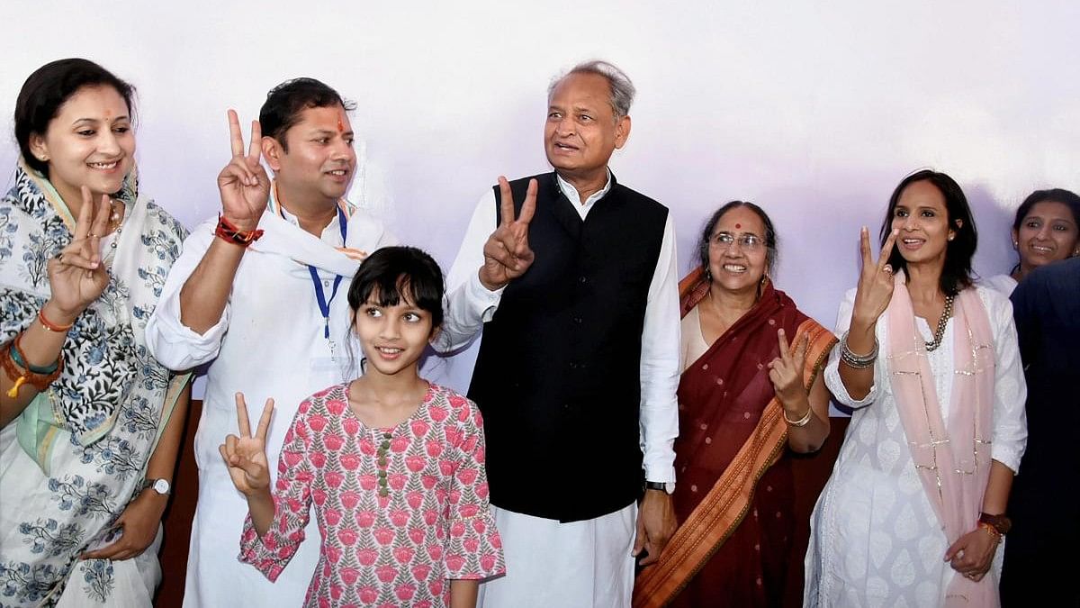 Ashok Gehlot vying for son Vaibhav's victory in Jalore-Sirohi seat