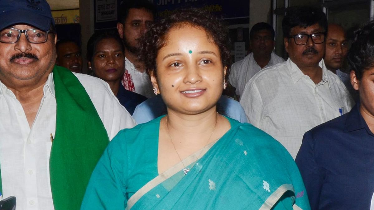 Lok Sabha Elections 2024 | Hemant Soren's wife Kalpana files nomination as JMM candidate from Gandey assembly seat