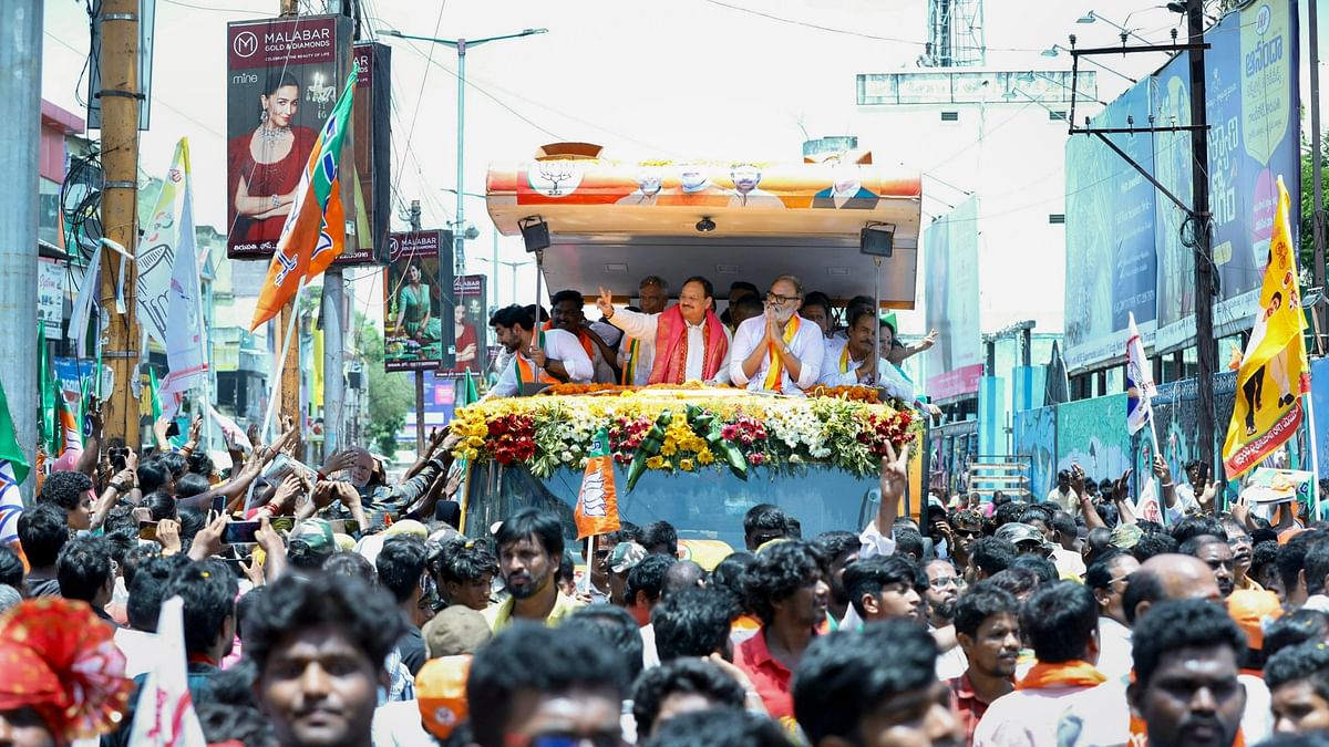 Lok Sabha Polls 2024 | BJP chief Nadda holds roadshow in Tirupati