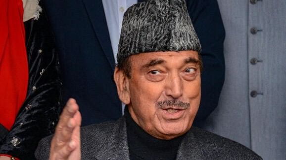 Lok Sabha Elections 2024 | Srinagar voter turnout not high enough to know people's opinion about Article 370 abrogation, says Azad