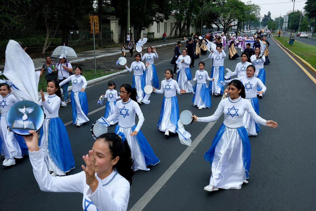 March to celebrate Israel's Independence Day in Guatemala City