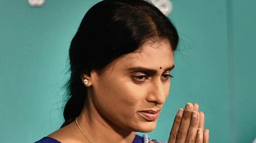 Y S Sharmila hits out at brother Jagan Mohan, says 'nobody can control' her