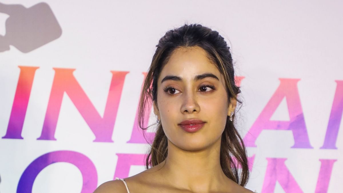 Janhvi Kapoor on paying tribute to MS Dhoni with 'Mr & Mrs Mahi': I hope we honour his philosophy