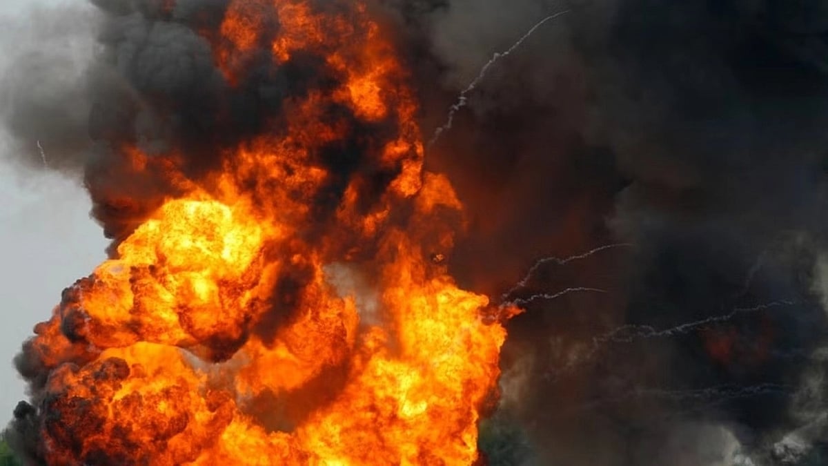 Pakistan journalist killed, 7 others injured in bomb blast in Balochistan province - Vimarsana News
