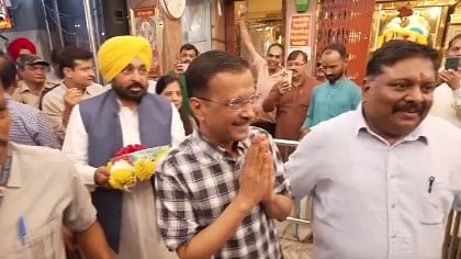Day after release, Arvind Kejriwal offers prayers at Delhi's Hanuman temple with Bhagwant Mann