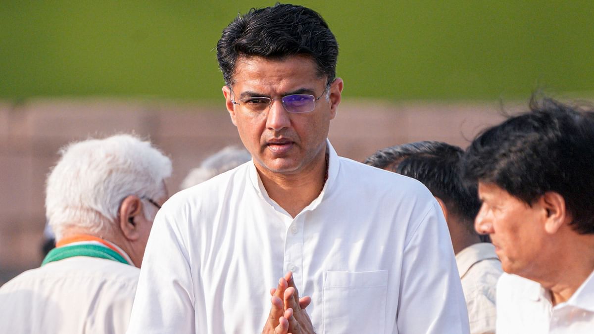 Congress leader Sachin Pilot pays tribute to former prime minister Rajiv Gandhi on his death anniversary at Veer Bhumi, in New Delhi.