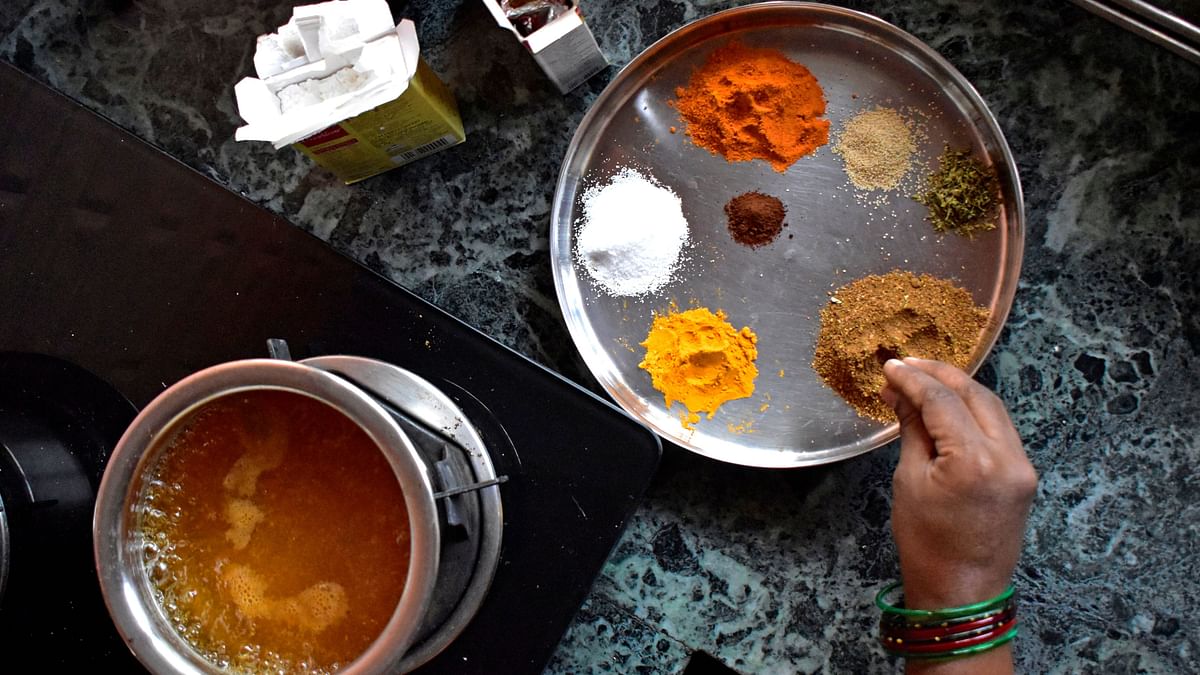Spice with a pinch of caution: Laxity in domestic food regulation 