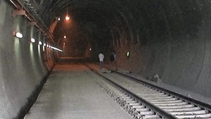 Technical hurdles delay ambitious Kashmir rail project