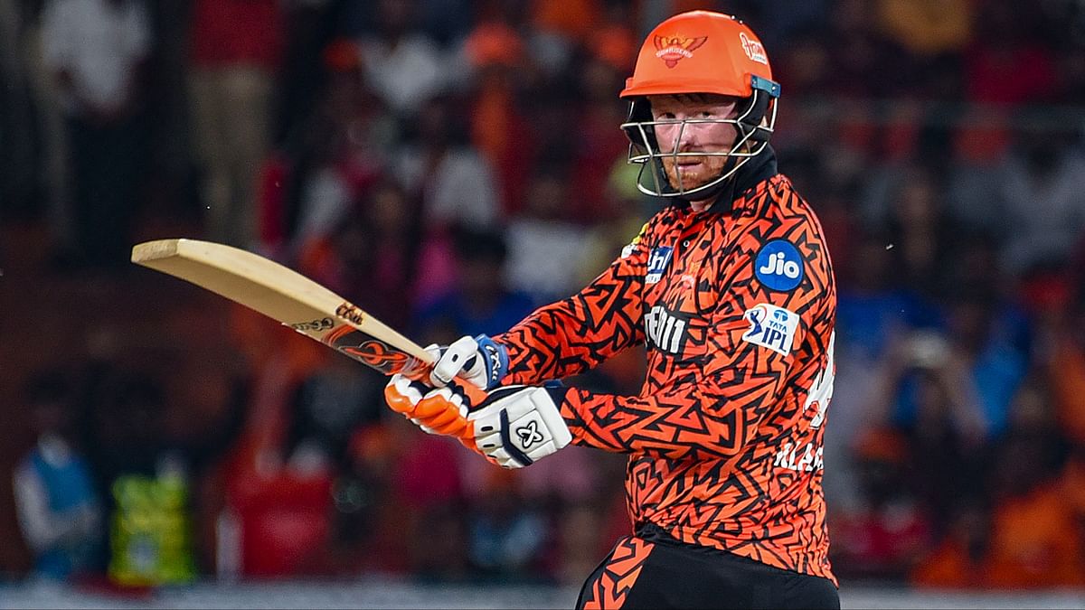 A dynamic wicket-keeper batsman, Heinrich Klaasen's aggressive batting and ability to finish games is crucial for SRH to secure his place in finals.