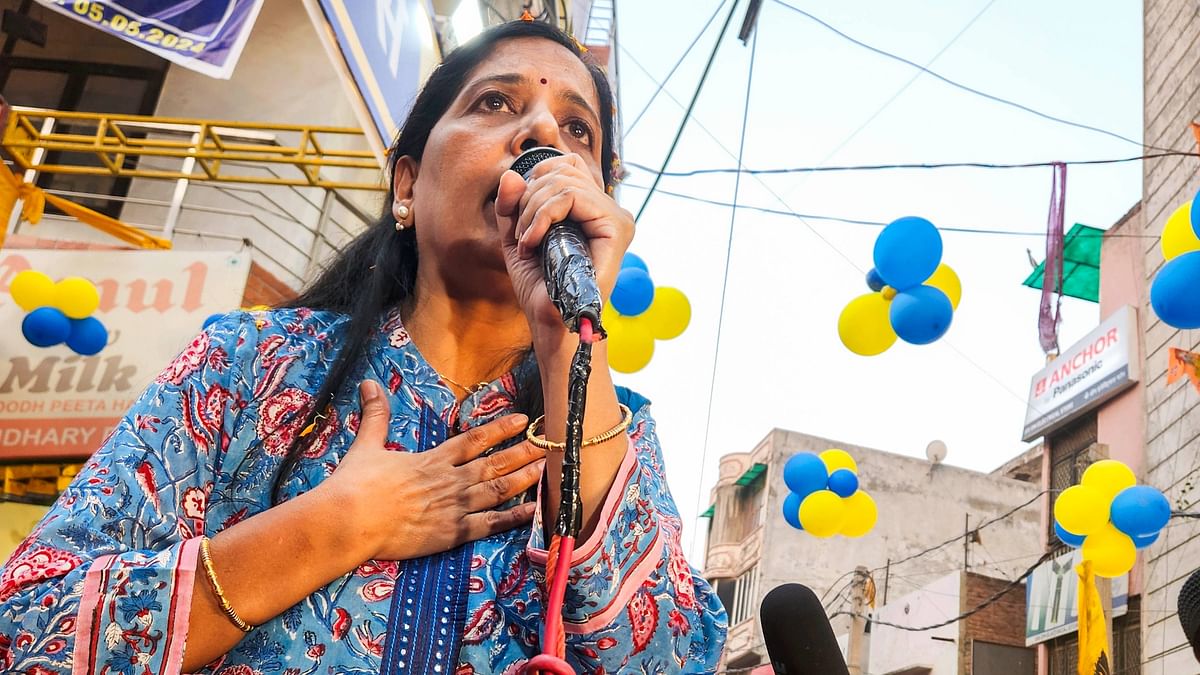 Lok Sabha Elections 2024: 'CM jailed before polls to stifle his voice,' says Sunita Kejriwal calls for vote against 'dictatorship'
