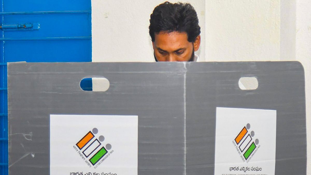 Andhra Pradesh Chief Minister YS Jagan Mohan Reddy casts his vote during the fourth phase of Lok Sabha elections, in Pulivendu, Andhra Pradesh.