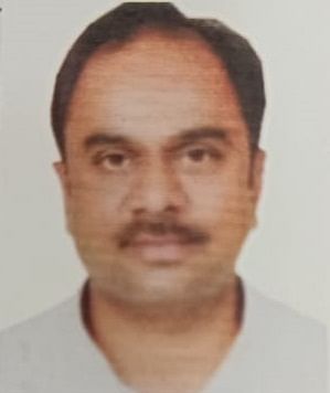 Apna Dal (Kameravadi) candidate, Gagan Prakash Yadav (39), not long ago, snapped his ties with the SP and currently has 5 cases booked against himself. 