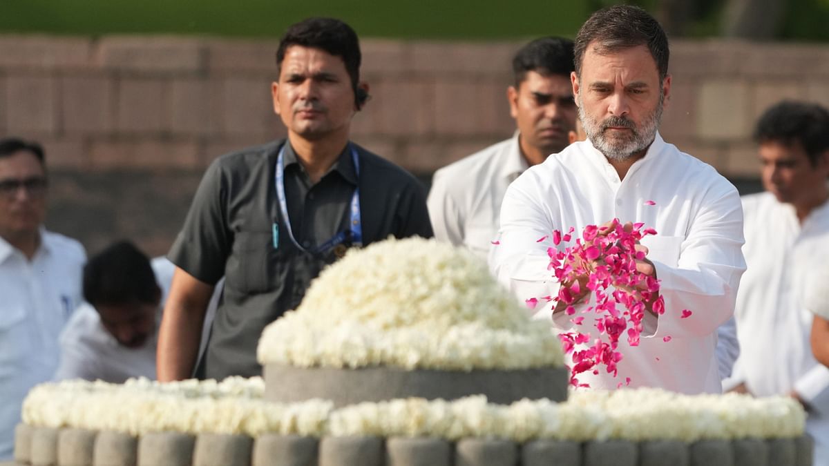 Congress leader Rahul Gandhi pays tribute to former prime minister Rajiv Gandhi on his death anniversary at Veer Bhumi, in New Delhi.