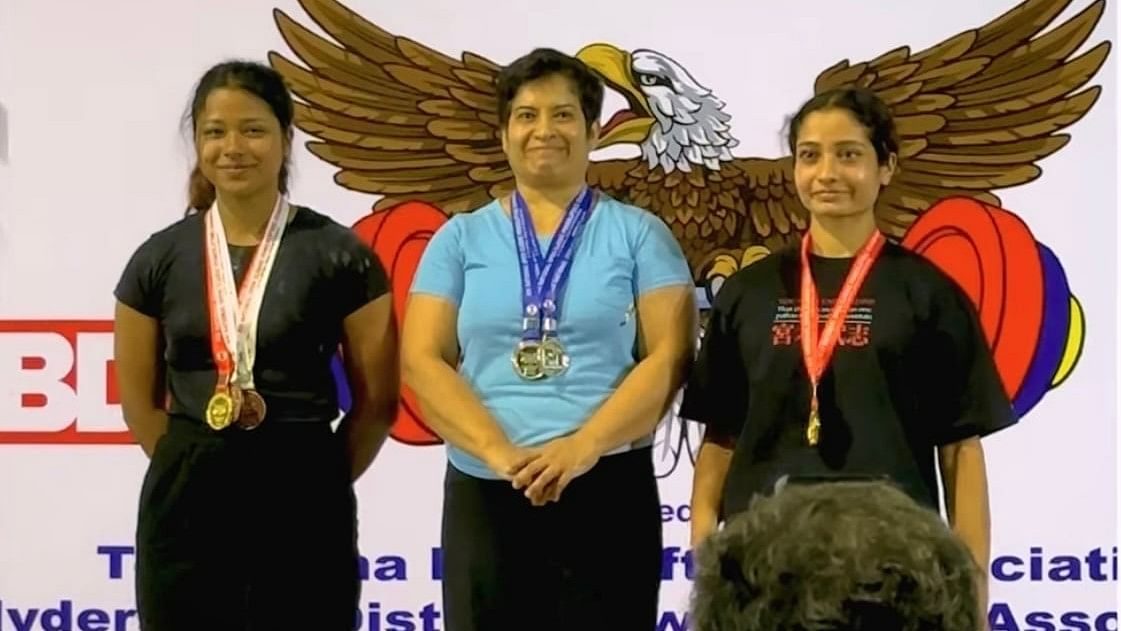 When a mom turned into powerlifting champ