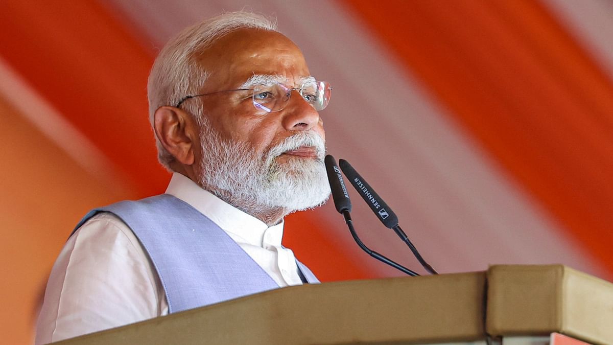 Lok Sabha Elections 2024 | SP, Congress will gift people's property to those who do 'vote jihad': PM Modi in UP's Hamirpur
