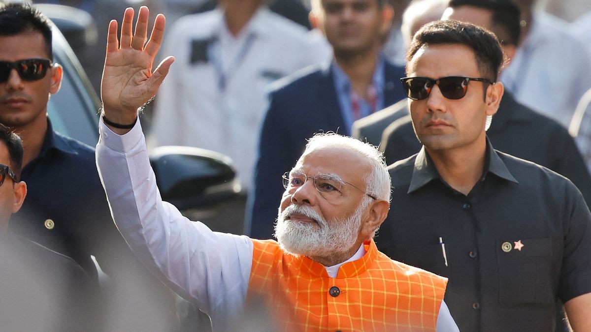 Lok Sabha Elections 2024 | Modi to hold roadshow in Varanasi this evening, to file nomination on May 14
