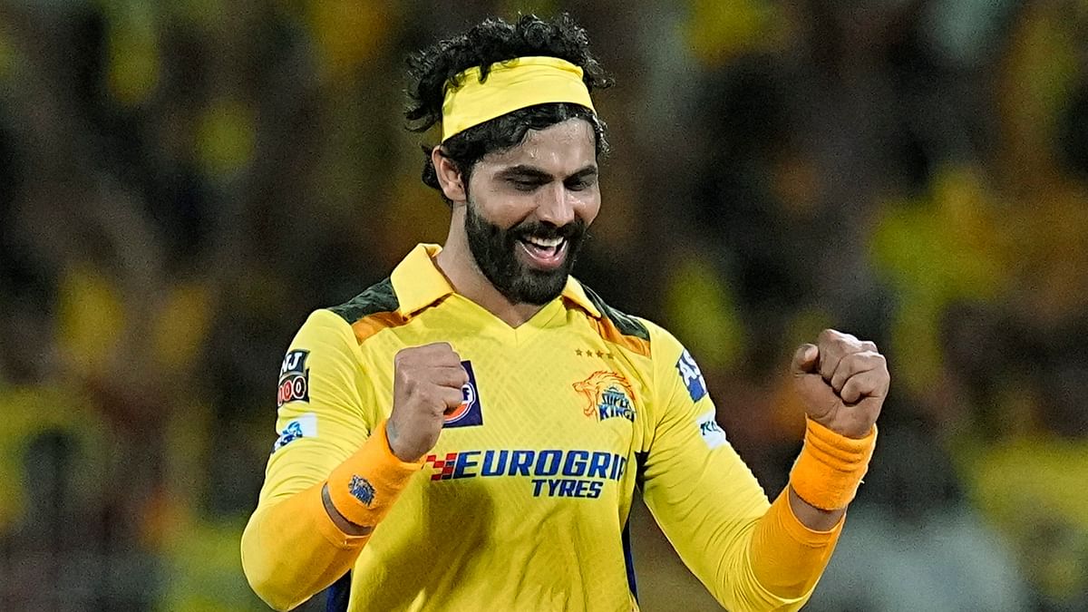 Ravindra Jadeja can contribute not just with bat, but with the ball as well. His ability to dismantle any batting lineup, makes him a potent threat in today's game.
