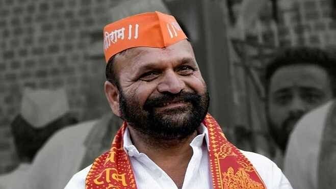 Lok Sabha Polls 2024: Rebel Shiv Sena (UBT) leader files nomination as independent candidate from Nashik