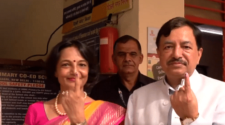 Former Chief Election Commissioner Sushil Chandra and his wife.