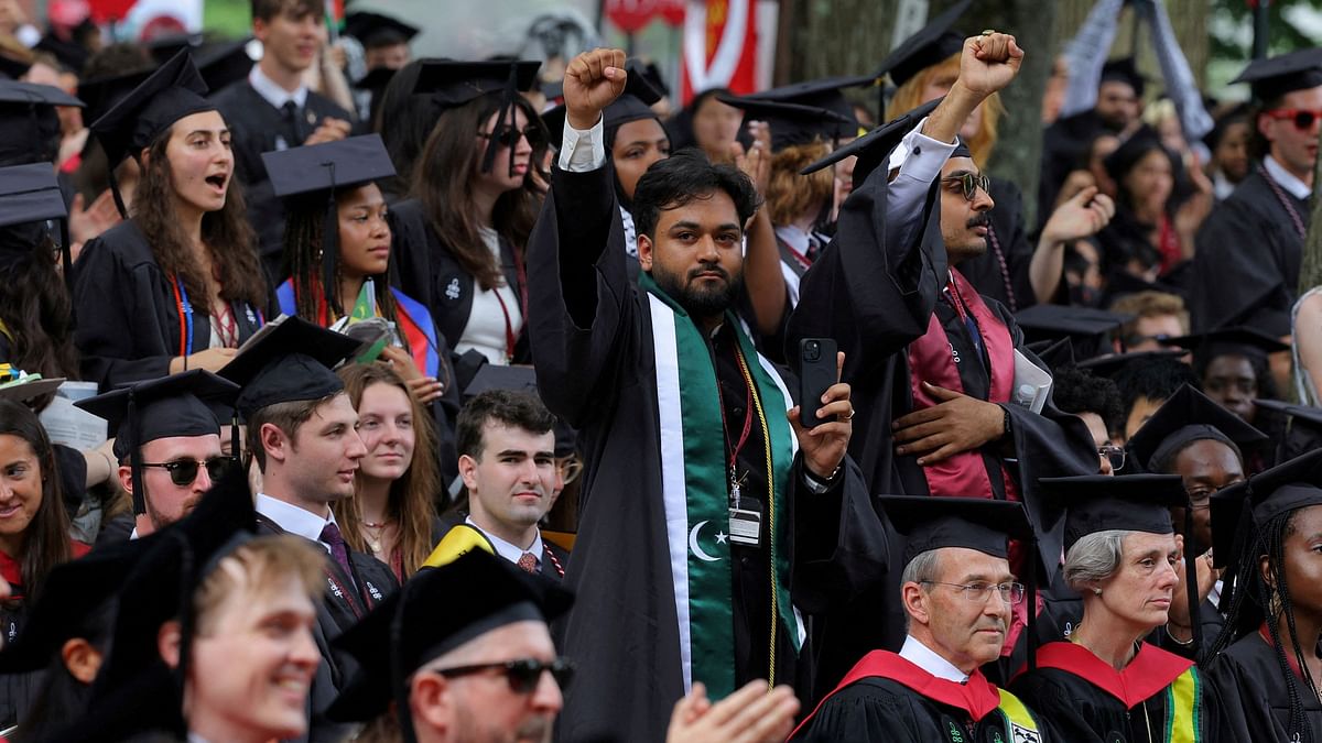 Pro-Palestine agitation: Students walk out in protest at Harvard commencement