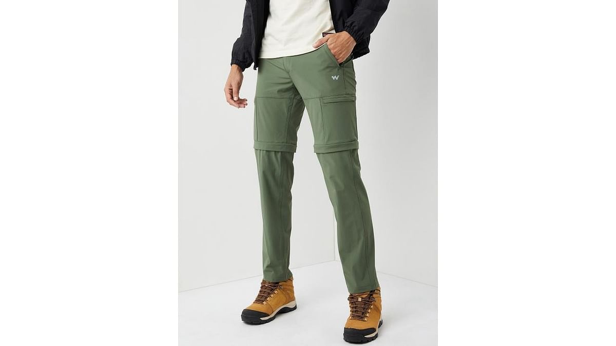 Men’s Convertible Pant: Elevate your outdoor excursions with a perfect blend of style and practicality in these versatile convertible pants by Wildcraft. Engineered to facilitate movement, they boast active UV protection and clever multi-pocket storage, seamlessly adapting to your dynamic lifestyle. 