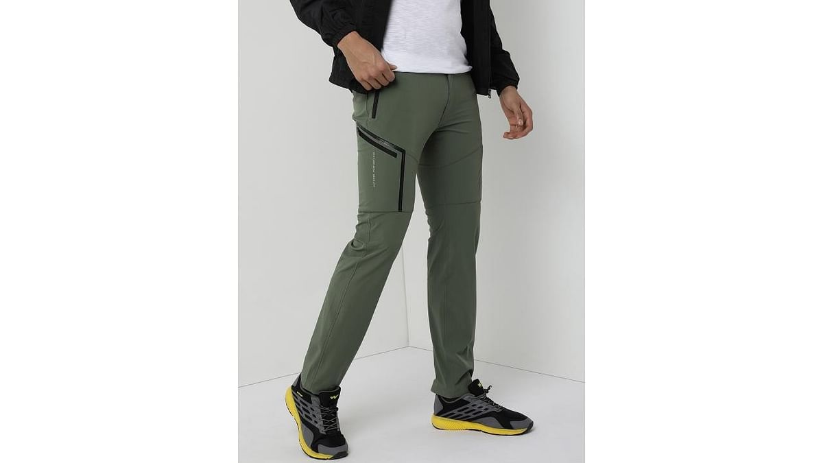 Men’s 5 Pocket Hiking Cargo Pant: These cargo pants are known for their comfort and durability and equipped with advanced quick-dry technology, ensuring your comfort on any trail. Boasting five generously-sized pockets, they offer ample storage for all your essentials. Dominate every hike with confidence and style in these adaptable and dependable cargo pants.